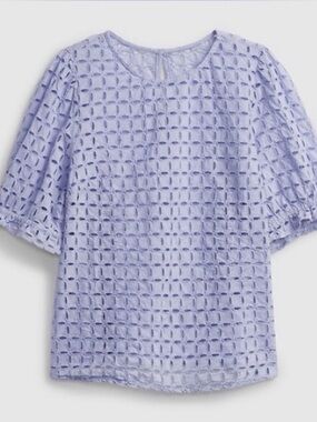 GAP Light Lavender Eyelet Short Sleeve Blouse